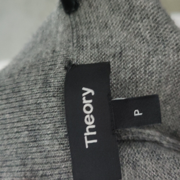 Theory grey wool joggers - Picture 5 of 9